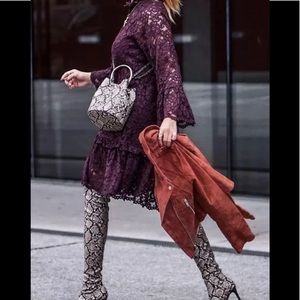 Burgundy lace dress S/M